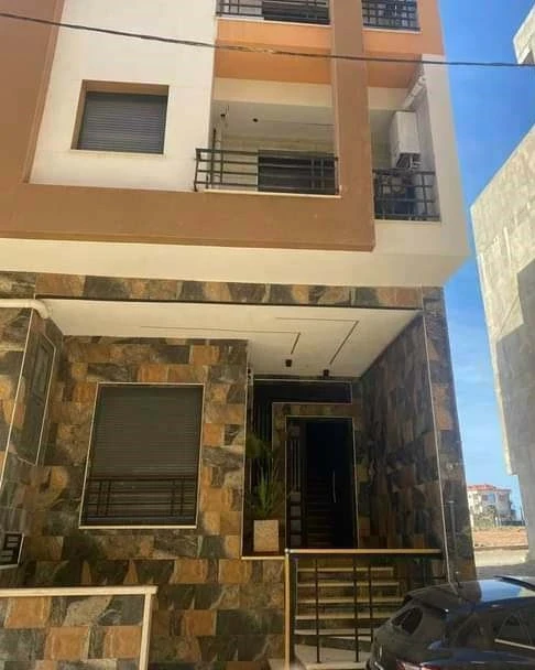 بيع شقة بئر الجير وهران
