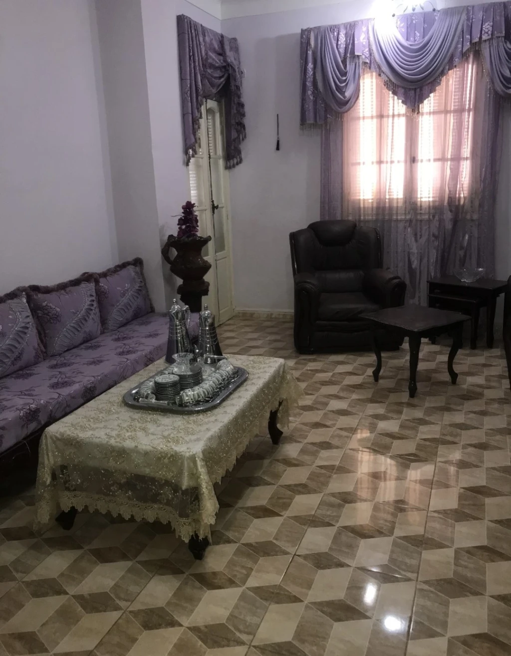 بيع شقة f4 البليدة