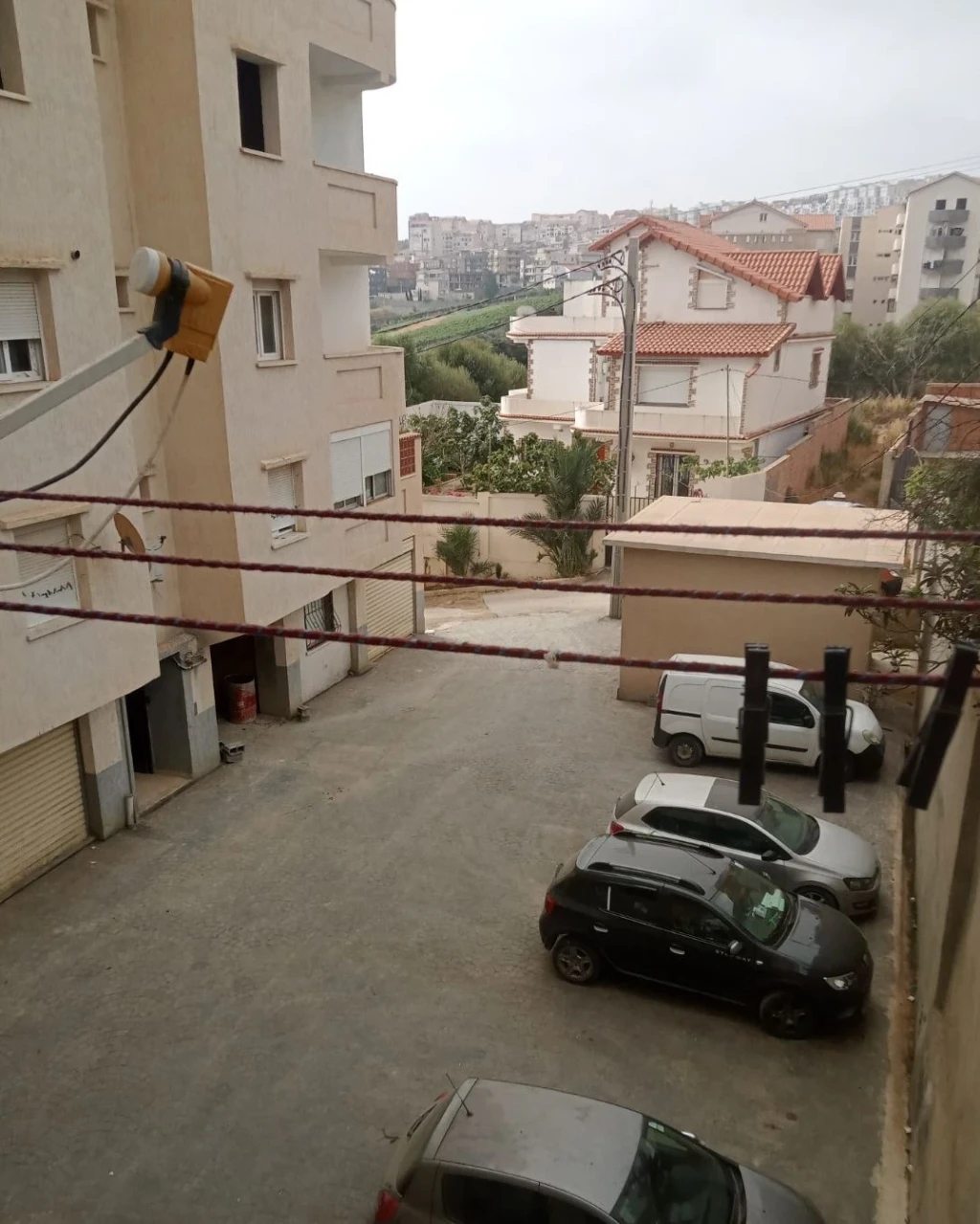 بيع شقة في دلس f3