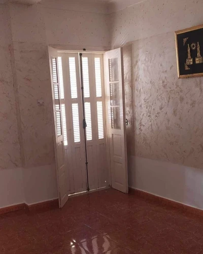 بيع شقة في مسرغين