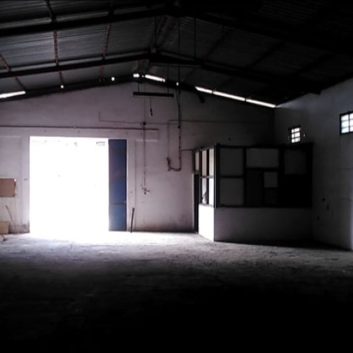 Warehouse 300m² For Rent-4