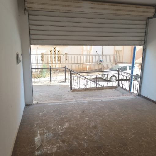 Shop 27m² For Sale-1