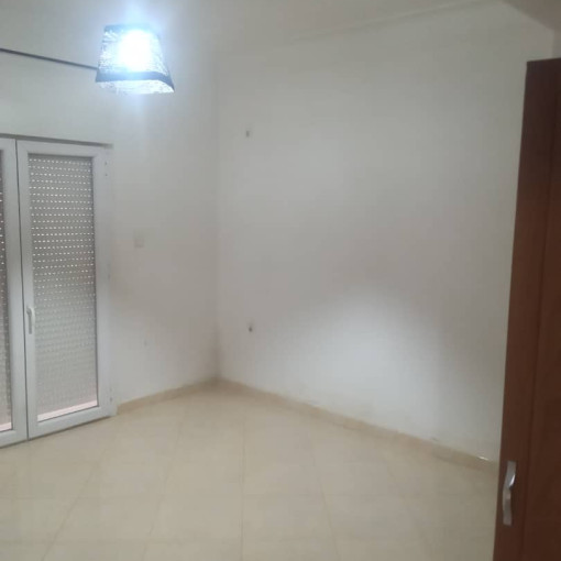 Apartment 4 rooms For Sale-3