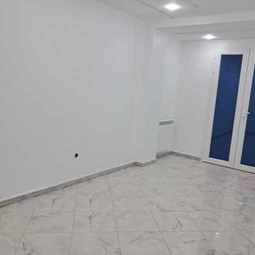 Apartment 4 rooms For Rent-3