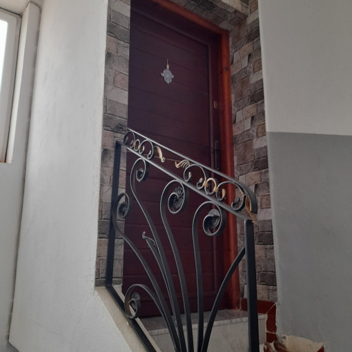 Apartment 4 rooms For Sale-9