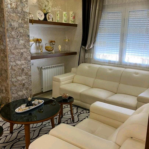 Apartment 4 rooms For Sale-1