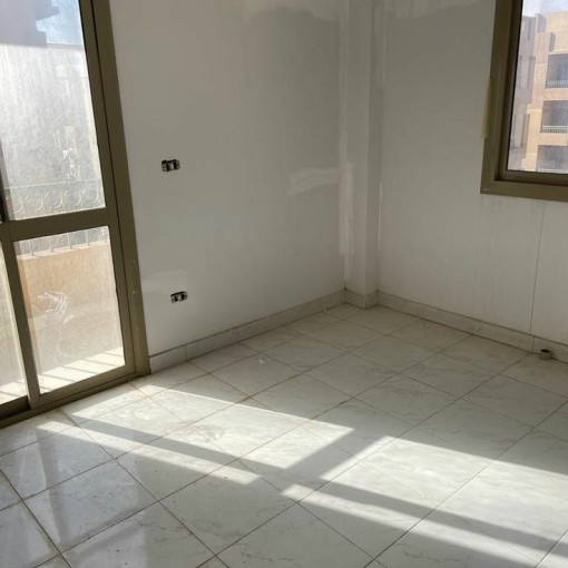 Apartment 4 rooms For Sale-3