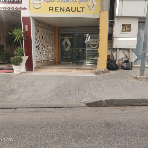 Shop 70m² For Sale-0