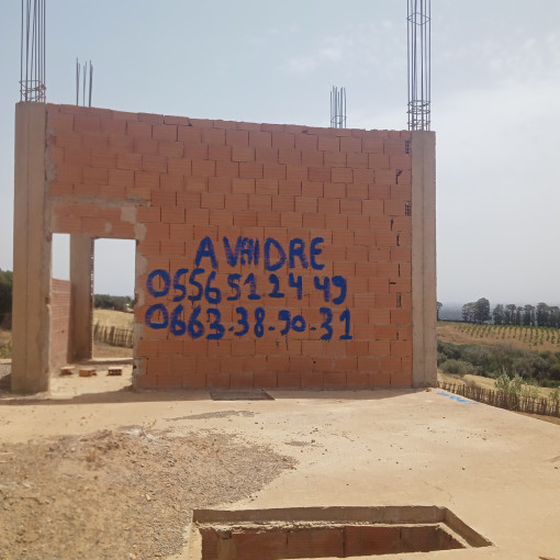 Structure 160m² For Sale-0