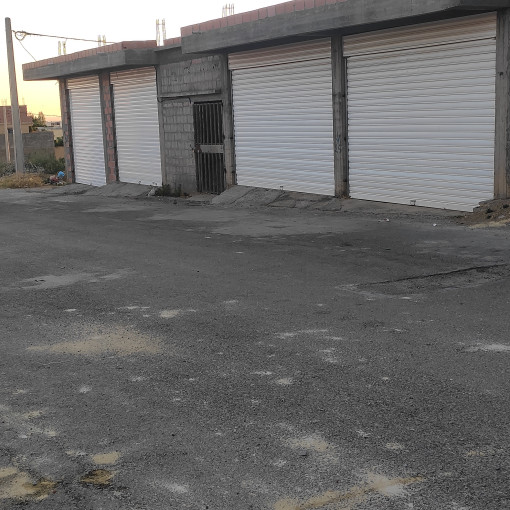 Shop 300m² For Sale-0