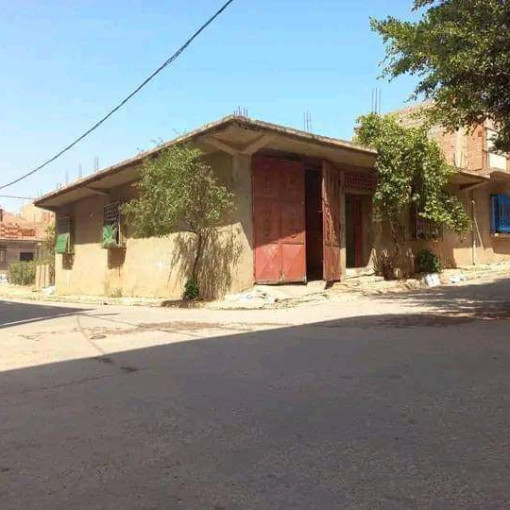 House 130m² For Sale-0