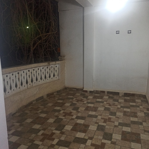 House 200m² For Sale-12