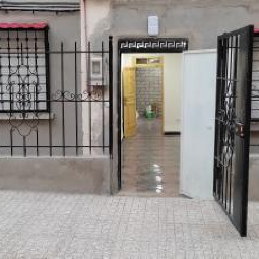 Shop 98m² For Sale-1