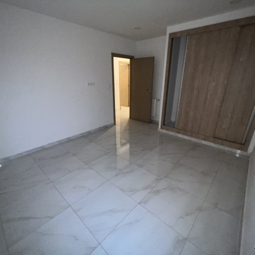 Apartment 2 rooms For Sale-3