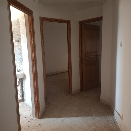 Apartment 4 rooms For Sale-3