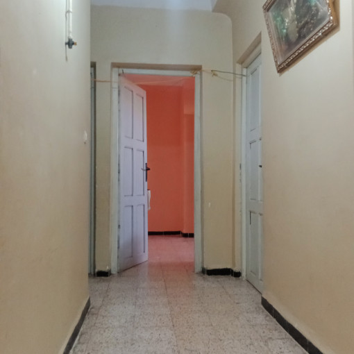 Apartment 4 rooms For Sale-3