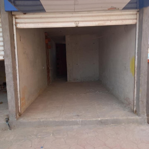 Shop 30m² For Sale-4