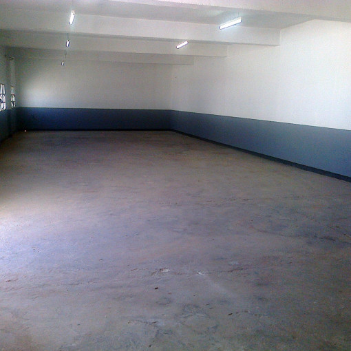 Shop 2000m² For Sale-6