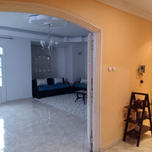 Villa 240m² For Sale-9