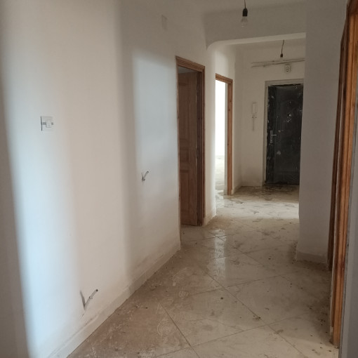 Apartment 4 rooms For Sale-9