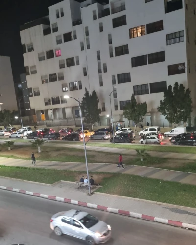 شقة للبيع بئر الجير وهران
